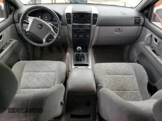 2005 Kia Sorento LX with VIN KNDJC733955452873, listed as a Copart auction lot 51777535 with 135,285 mi miles and Non Repairable. Bid and sale history available at carsss.com. Image 8.
