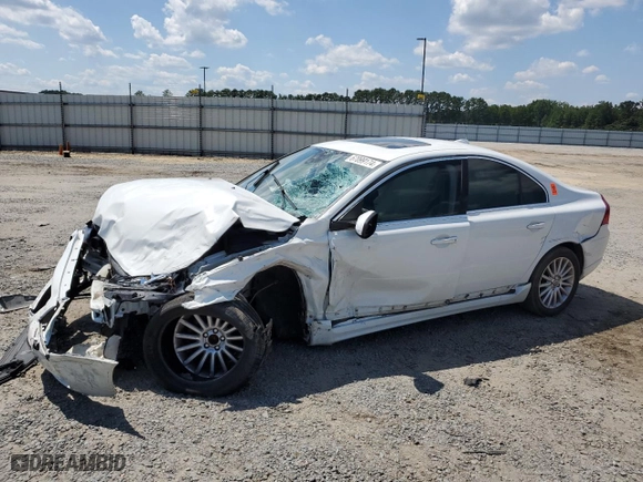 2012 Volvo S80 3.2L with VIN YV1940AS8C1163113, listed as a Copart auction lot 67099174 with 0 mi miles and Salvage Title. Bid and sale history available at carsss.com. Image 1.