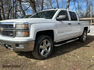 2014 Chevrolet Silverado 1500 LT with VIN 3GCUKREC3EG364631, listed as a Copart auction lot 50635525 with 163,451 mi miles and Salvage Title. Bid and sale history available at carsss.com. Image 2.