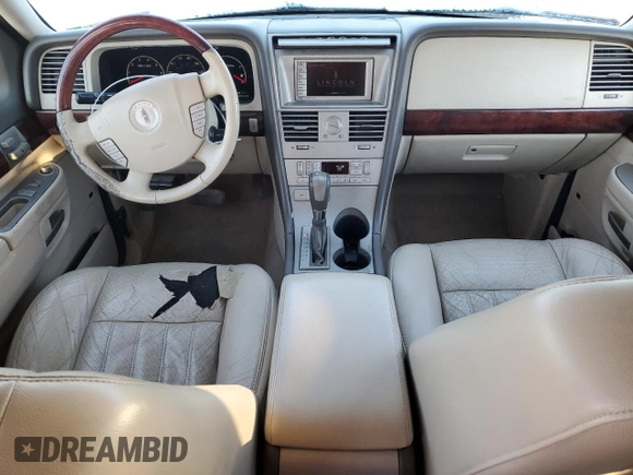 2004 Lincoln Aviator Luxury z VIN 5LMEU88H34ZJ33364, wystawiony jako Copart lot #88258685 z przebiegiem 142 517 mil mil oraz Szkoda całkowita • Salvage title. Historia ofert i sprzedaży dostępna na DreamBid. Obrazek 8.
