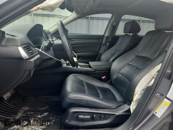 2019 Honda Accord EX-L with VIN 1HGCV1F51KA078230, listed as a Copart auction lot 58779925 with 108,532 mi miles and Salvage title. Bid and sale history available at DreamBid. Image 7.