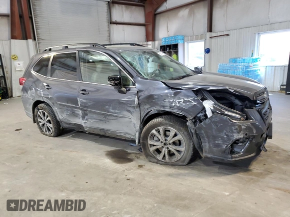 2022 Subaru Forester Limited z VIN JF2SKAPC1NH520324, wystawiony jako Copart lot #56921045 z przebiegiem 78 541 mil mil oraz Szkoda całkowita • Salvage title. Historia ofert i sprzedaży dostępna na DreamBid. Obrazek 4.