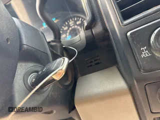 2018 Ford F-150 XL с VIN 1FTFX1E58JKF35180, выставлен на аукционе IAAI как лот 42782023 с пробегом 105 516 миль миль и . История ставок и продаж доступна на DreamBid. Изображение 27.