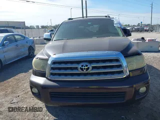 2008 Toyota Sequoia Limited with VIN 5TDZY68A28S001143, listed as a IAAI auction lot 41303569 with 227,803 mi miles and . Bid and sale history available at DreamBid. Image 12.