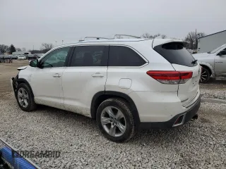 2017 Toyota Highlander Limited with VIN 5TDDZRFH7HS388832, listed as a Copart auction lot 44431435 with 136,284 mi miles and Salvage title. Bid and sale history available at DreamBid. Image 2.