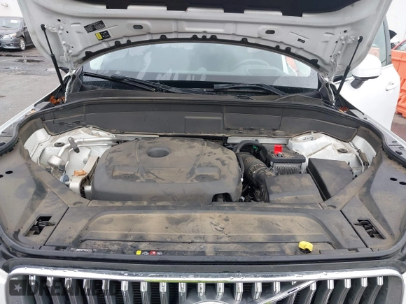 2021 Volvo XC90 Inscription with VIN YV4A22PL7M1724212, listed as a IAAI auction lot 40777149 with 55,123 mi miles. Bid and sale history available at carsss.com. Image 10.