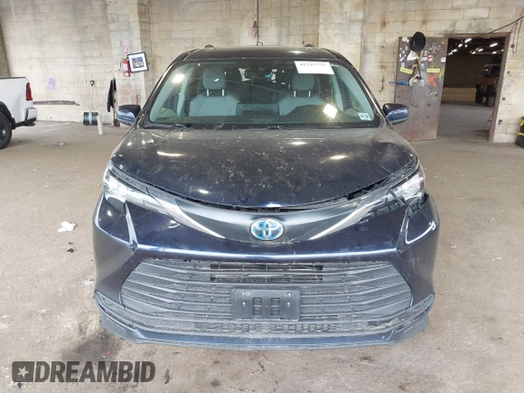 2023 Toyota Sienna LE with VIN 5TDBRKEC5PS175297, listed as a IAAI auction lot 42242777 with 79,123 mi miles and . Bid and sale history available at DreamBid. Image 12.