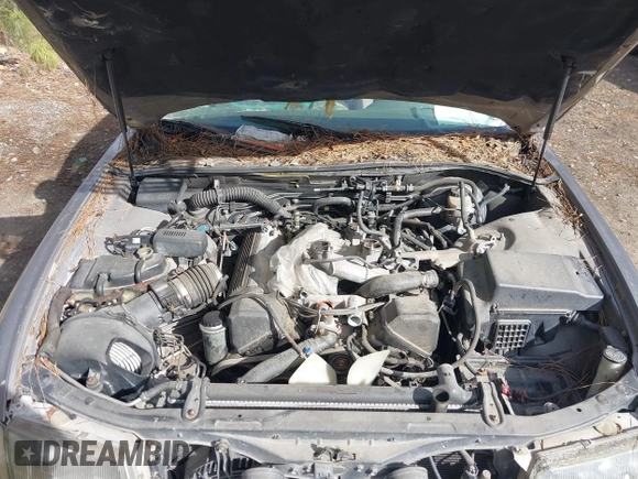 1995 Lexus LS 400 z VIN JT8UF22E9S0018339, wystawiony jako IAAI lot #41848747 z przebiegiem Nie podano mil oraz . Historia ofert i sprzedaży dostępna na DreamBid. Obrazek 10.