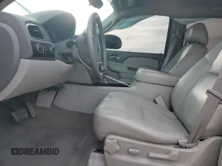 2012 Chevrolet Tahoe LT z VIN 1GNSKBE04CR162079, wystawiony jako Copart lot #44266775 z przebiegiem 114 873 mil mil oraz Szkoda całkowita • Salvage title. Historia ofert i sprzedaży dostępna na DreamBid. Obrazek 7.