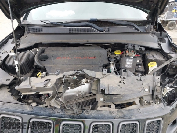 2018 Jeep Compass Trailhawk with VIN 3C4NJDDB3JT451658, listed as a IAAI auction lot 42087588 with 90,189 mi miles and . Bid and sale history available at DreamBid. Image 10.