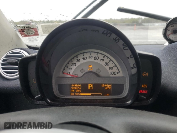 2013 Smart fortwo Passion with VIN WMEEJ9AA8DK721418, listed as a Copart auction lot 50788885 with 44,964 mi miles and Non repairable. Bid and sale history available at DreamBid. Image 9.