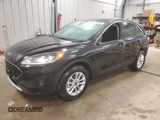 2020 Ford Escape SE z VIN 1FMCU9G65LUC27323, wystawiony jako Copart lot #82898254 z przebiegiem 27 511 mil mil oraz Szkoda całkowita • Salvage title. Historia ofert i sprzedaży dostępna na DreamBid. Obrazek 1.