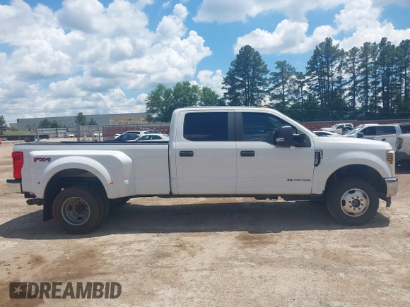 2017 Ford F-350 Lariat z VIN 1FT8W3DT7HEF47398, wystawiony jako IAAI lot #42211536 z przebiegiem 170 129 mil mil oraz . Historia ofert i sprzedaży dostępna na DreamBid. Obrazek 15.
