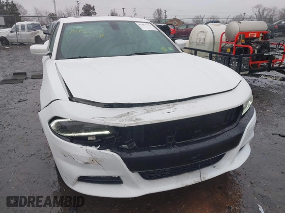 2015 Dodge Charger SXT with VIN 2C3CDXJG3FH746506, listed as a IAAI auction lot 41463713 with 130,687 mi miles. Bid and sale history available at carsss.com. Image 6.