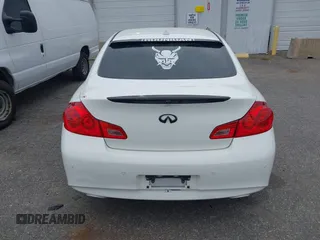 2013 Infiniti G37 x with VIN JN1CV6AR4DM759007, listed as a IAAI auction lot 42165518 with 193,489 mi miles and . Bid and sale history available at carsss.com. Image 16.