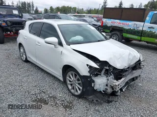 2012 Lexus CT 200h z VIN JTHKD5BHXC2058167, wystawiony jako IAAI lot #42222231 z przebiegiem 128 634 mil mil oraz . Historia ofert i sprzedaży dostępna na DreamBid. Obrazek 1.