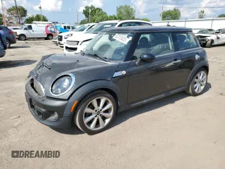 2012 MINI Hardtop S z VIN WMWSV3C53CTY25517, wystawiony jako Copart lot #62315535 z przebiegiem 50 680 mil mil oraz Szkoda całkowita • Salvage title. Historia ofert i sprzedaży dostępna na DreamBid. Obrazek 1.