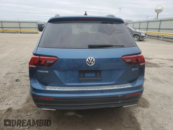 2020 Volkswagen Tiguan S with VIN 3VV0B7AX6LM066232, listed as a Copart auction lot 44961755 with 39,770 mi miles and Salvage title. Bid and sale history available at DreamBid. Image 6.