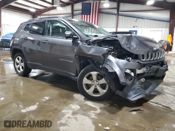 2019 Jeep Compass Latitude z VIN 3C4NJDBB4KT670391, wystawiony jako Copart lot #61283805 z przebiegiem 80 584 mil mil oraz Szkoda całkowita • Salvage title. Historia ofert i sprzedaży dostępna na DreamBid. Obrazek 4.
