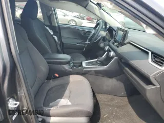 2021 Toyota RAV4 LE with VIN 2T3F1RFV0MC206839, listed as a Copart auction lot 60521145 with 54,314 mi miles and Salvage title. Bid and sale history available at DreamBid. Image 7.