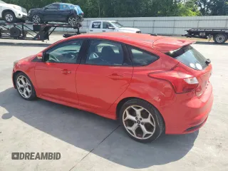 2014 Ford Focus ST with VIN 1FADP3L91EL105683, listed as a Copart auction lot 55444145 with 128,586 mi miles and Clean Title. Bid and sale history available at carsss.com. Image 2.