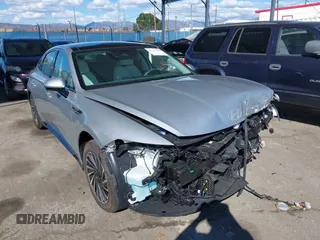 2024 Hyundai Sonata Hybrid Limited with VIN KMHL54JJXRA096977, listed as a IAAI auction lot 41739780 with 2,252 mi miles. Bid and sale history available at carsss.com. Image 1.