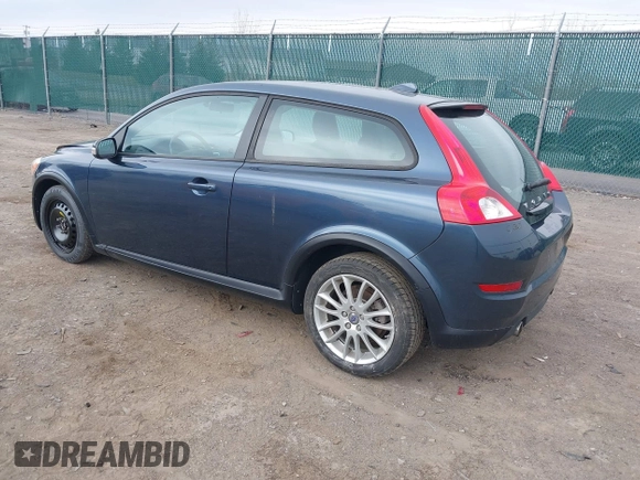 2011 Volvo C30 with VIN YV1672MK1B2220696, listed as a IAAI auction lot 41914435 with 81,626 mi miles and . Bid and sale history available at DreamBid. Image 3.