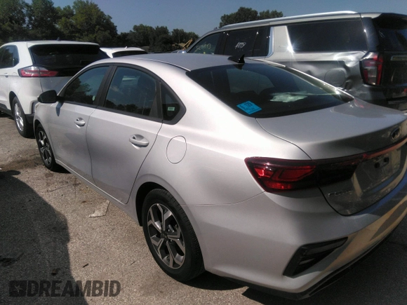 2021 Kia Forte LXS with VIN 3KPF24AD0ME318341, listed as a IAAI auction lot 37289270 with 73,560 mi miles. Bid and sale history available at carsss.com. Image 3.