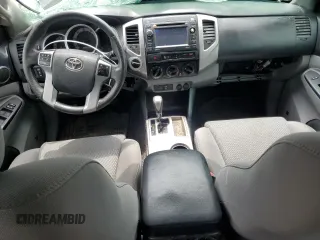 2012 Toyota Tacoma z VIN 3TMLU4ENXCM082978, wystawiony jako Copart lot #60069475 z przebiegiem 169 533 mil mil oraz Szkoda całkowita • Salvage title. Historia ofert i sprzedaży dostępna na DreamBid. Obrazek 8.