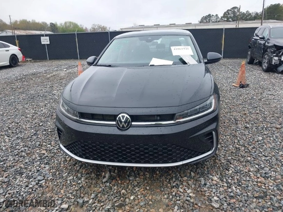 2025 Volkswagen Jetta SE with VIN 3VW7X7BU5SM029526, listed as a IAAI auction lot 41861941 with 5,791 mi miles. Bid and sale history available at carsss.com. Image 12.
