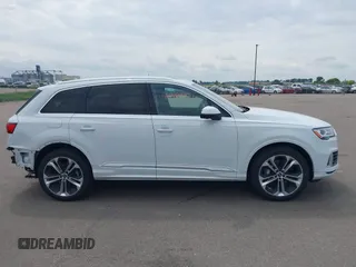 2021 Audi Q7 Premium Plus with VIN WA1LXAF75MD021454, listed as a IAAI auction lot 42444321 with 39,103 mi miles and . Bid and sale history available at DreamBid. Image 14.