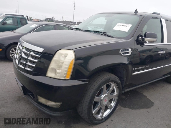 2007 Cadillac Escalade ESV z VIN 1GYFK66857R321889, wystawiony jako IAAI lot #42459011 z przebiegiem 194 146 mil mil oraz . Historia ofert i sprzedaży dostępna na DreamBid. Obrazek 6.
