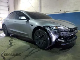 2025 Tesla Model 3 Long Range with VIN 5YJ3E1EA1SF925543, listed as a Copart auction lot 43796445 with 260 mi miles and Salvage Title. Bid and sale history available at DreamBid. Image 4.