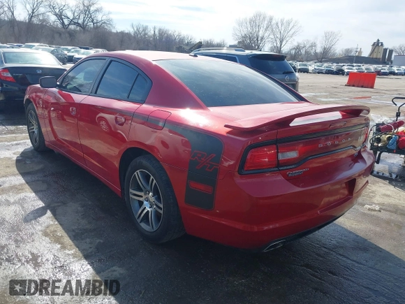 2013 Dodge Charger RT with VIN 2C3CDXCT6DH518393, listed as a IAAI auction lot 41620017 with 170,747 mi miles. Bid and sale history available at carsss.com. Image 3.