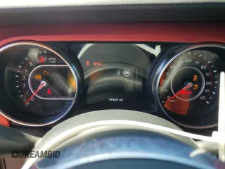 2020 Jeep Wrangler Unlimited Rubicon z VIN 1C4HJXFN3LW342670, wystawiony jako Copart lot #55022415 z przebiegiem 19 569 mil mil oraz Szkoda całkowita • Salvage title. Historia ofert i sprzedaży dostępna na DreamBid. Obrazek 9.