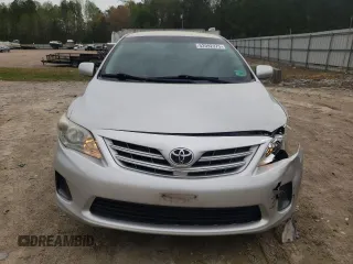 2013 Toyota Corolla L with VIN 2T1BU4EE0DC988708, listed as a Copart auction lot 52092375 with 165,895 mi miles and Salvage Title. Bid and sale history available at carsss.com. Image 5.