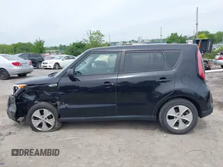 2016 Kia Soul z VIN KNDJN2A2XG7370231, wystawiony jako IAAI lot #42343540 z przebiegiem 113 043 mil mil oraz . Historia ofert i sprzedaży dostępna na DreamBid. Obrazek 15.