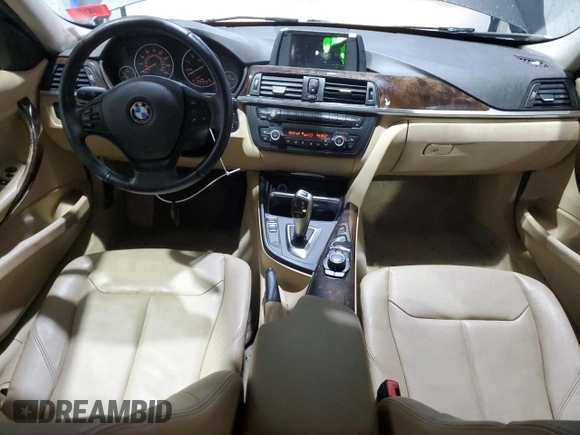 2015 BMW 3 Series 320i xDrive with VIN WBA3C3C52FP664472, listed as a Copart auction lot 55647585 with 129,934 mi miles and Salvage title. Bid and sale history available at DreamBid. Image 8.