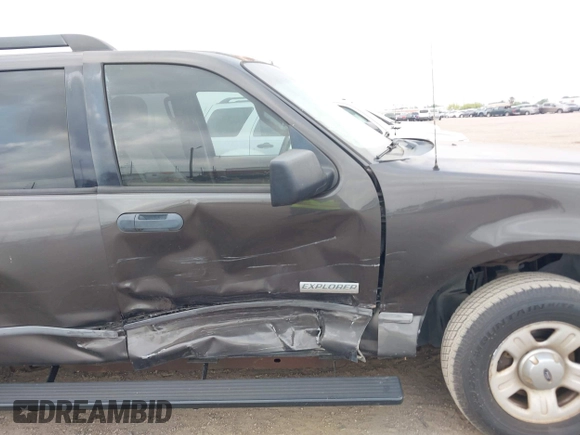 2006 Ford Explorer XLS with VIN 1FMEU62E86UA43780, listed as a IAAI auction lot 42067835 with 165,455 mi miles and . Bid and sale history available at DreamBid. Image 6.