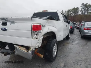 2009 Ford F-150 XL with VIN 1FTPX14V29KC15774, listed as a IAAI auction lot 41542368 with 256,000 mi miles. Bid and sale history available at carsss.com. Image 4.