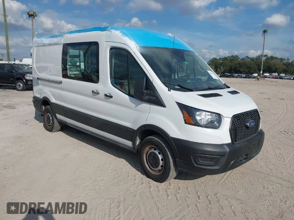 2021 Ford Transit Cargo with VIN 1FTBR1C85MKA19997, listed as a IAAI auction lot 41431285 with 61,158 mi miles and . Bid and sale history available at DreamBid. Image 1.