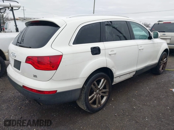 2007 Audi Q7 Premium with VIN WA1BY74L77D086726, listed as a IAAI auction lot 41726469 with 227,991 mi miles and . Bid and sale history available at DreamBid. Image 4.