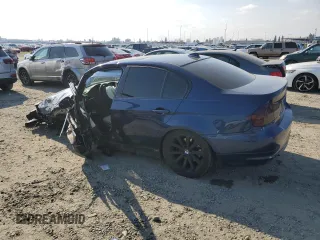 2011 BMW 3 Series 328i xDrive with VIN WBAPK7C52BF085932, listed as a Copart auction lot 43279515 with 0 mi miles and Salvage Title. Bid and sale history available at carsss.com. Image 2.