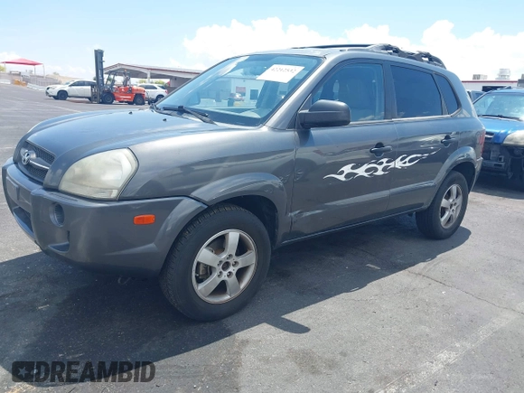 2008 Hyundai Tucson GLS with VIN KM8JM12B48U898373, listed as a IAAI auction lot 42212532 with 139,491 mi miles and . Bid and sale history available at DreamBid. Image 6.