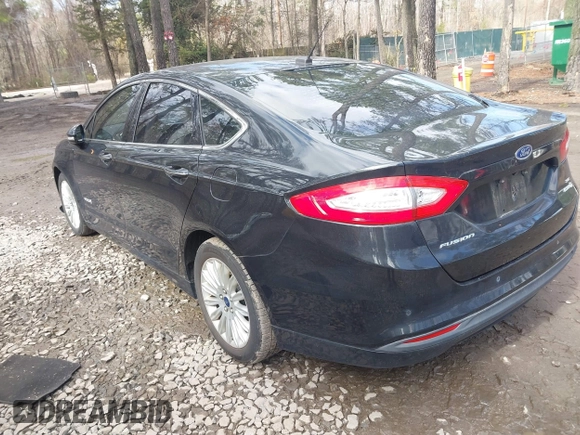 2015 Ford Fusion SE Hybrid with VIN 3FA6P0LU5FR190333, listed as a IAAI auction lot 41802327 with 256,747 mi miles. Bid and sale history available at carsss.com. Image 3.
