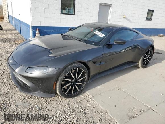 2020 Aston Martin Vantage z VIN SCFSMGAW6LGN03442, wystawiony jako Copart lot #83372524 z przebiegiem 10 819 mil mil oraz Szkoda całkowita • Salvage title. Historia ofert i sprzedaży dostępna na DreamBid. Obrazek 1.