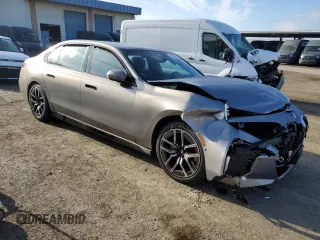 2024 BMW 7 Series 740i xDrive z VIN WBA33EH04RCS76342, wystawiony jako Copart lot #80590224 z przebiegiem 8 065 mil mil oraz Czysty tytuł • Clean title. Historia ofert i sprzedaży dostępna na DreamBid. Obrazek 4.