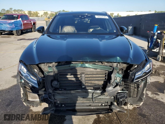 2018 Jaguar F-Pace 25t Prestige z VIN SADCK2FX7JA262086, wystawiony jako Copart lot #56624585 z przebiegiem 76 945 mil mil oraz Szkoda całkowita • Salvage title. Historia ofert i sprzedaży dostępna na DreamBid. Obrazek 5.