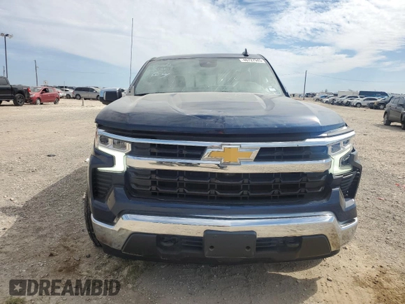 2022 Chevrolet Silverado 1500 LT with VIN 2GCUDDED5N1505777, listed as a Copart auction lot 46727945 with 28,917 mi miles and Salvage Title. Bid and sale history available at DreamBid. Image 5.