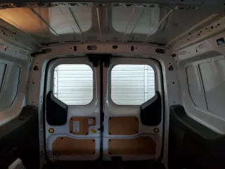 2022 Ford Transit Connect XLT with VIN NM0LS7T21N1521496, listed as a Copart auction lot 52354685 with 202,000 mi miles and Clean title. Bid and sale history available at DreamBid. Image 10.